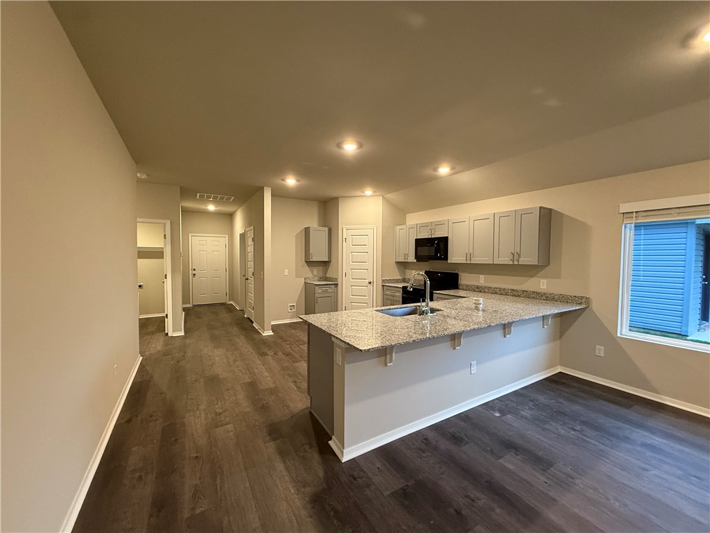Riverside Village Sub Ph 22 - Residential Lease