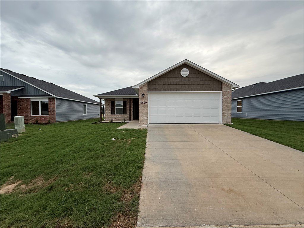 Riverside Village Sub Ph 22 - Residential Lease