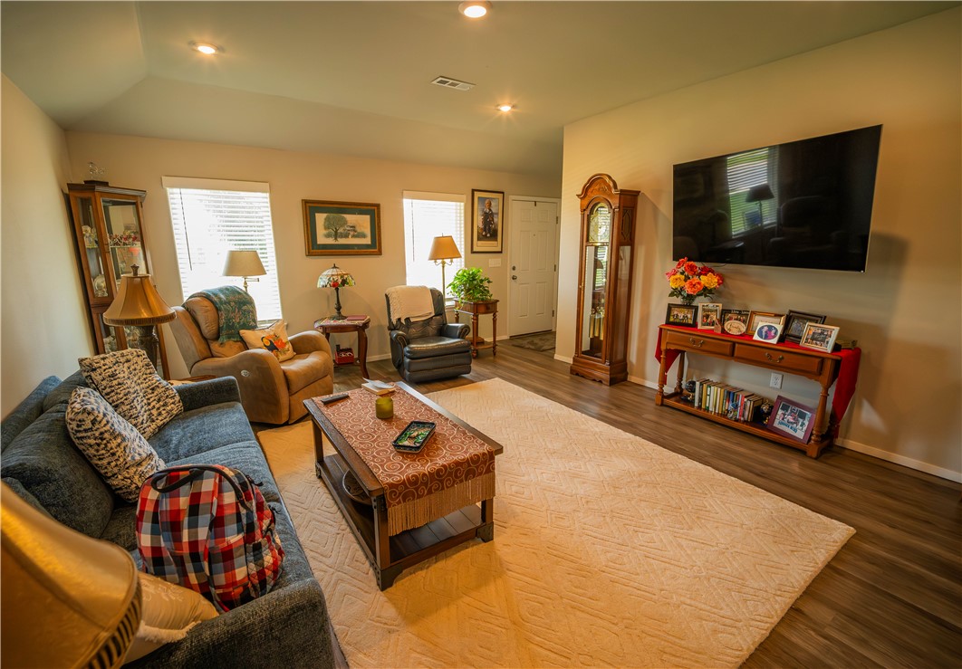 Willow Creek Ph 1 Rogers - Residential
