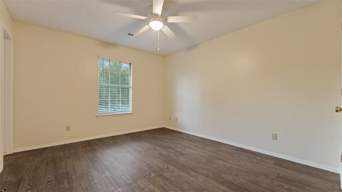 Walnut Grove Add Ph I - Residential Lease