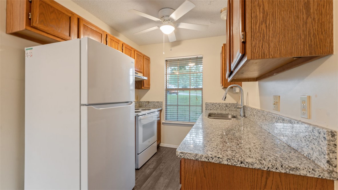 Walnut Grove Add Ph I - Residential Lease