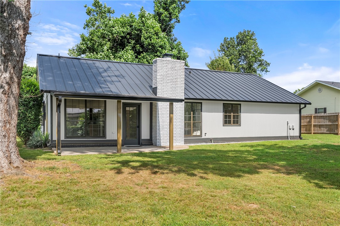 Woodland Acres Unit 2 Rogers - Residential
