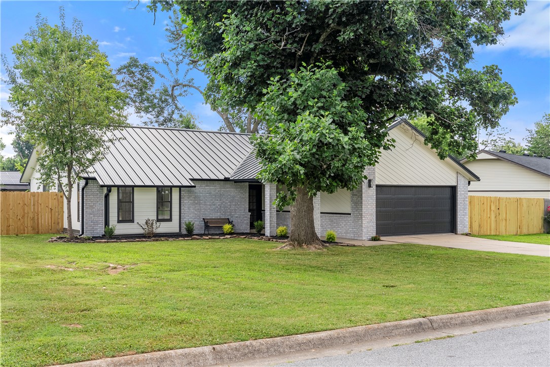 Woodland Acres Unit 2 Rogers - Residential