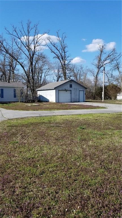 Lease $1350.00 Deposit $1350.00 Large 3bedroom 2 bath double wide. Large kitchen, dinning room and living room and even a sunroom. Sitting on approximately 3 acres with a garage/workshop. Beautiful country views. Pets negotiable with a $300.00 refundable pet deposit and $ 50.00 Per month pet rent. You will need mowing equipment as the tenant does mow the property. All applicants 18 and over, $35.00 credit/criminal history fee. Agent owned property, leased by property management Property is listed for sale but lease wil transfer