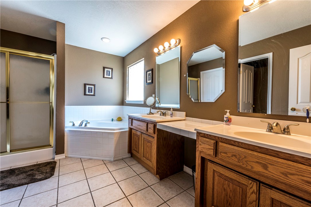 Shady Oaks - Residential