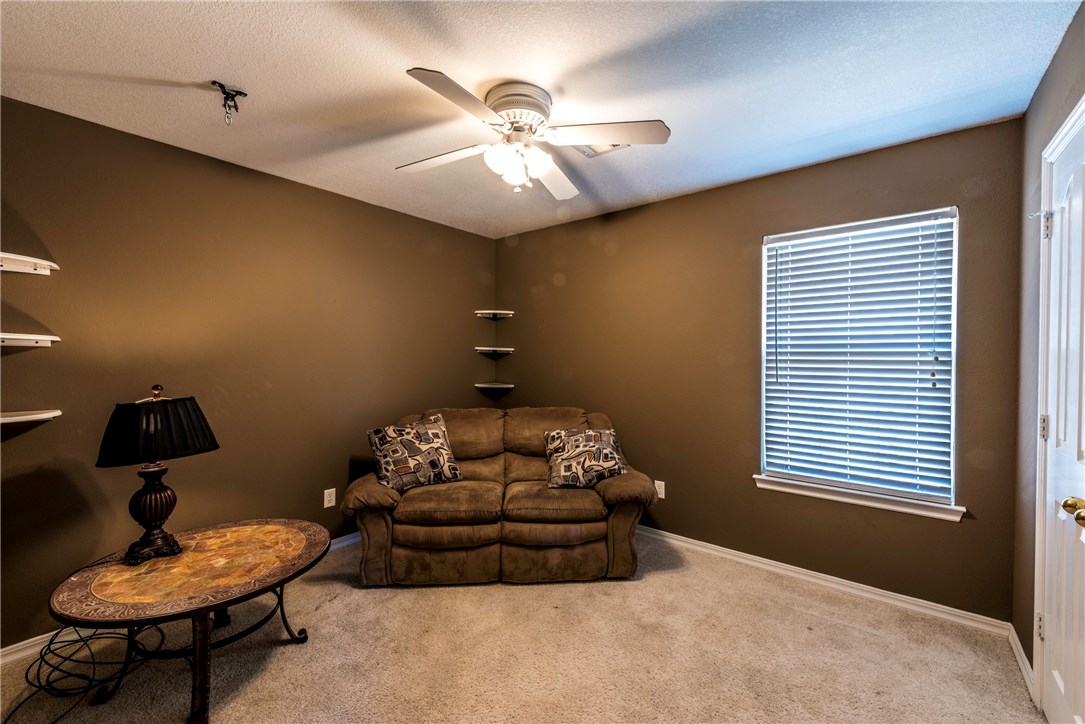 Shady Oaks - Residential