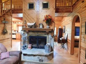 Mountain Ranchettes - Residential