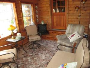Mountain Ranchettes - Residential