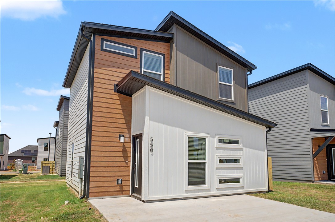 FEATHERSTON WEST SUB PH 1-CENTERTON - Residential