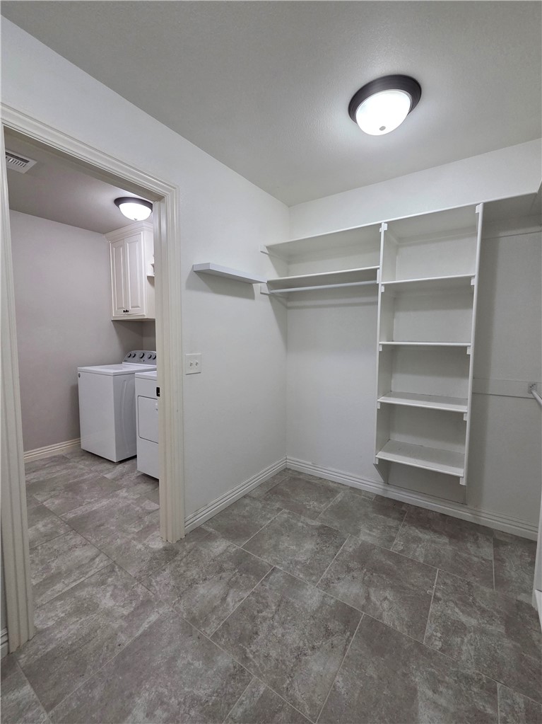 Forest Park 2 - Residential Lease