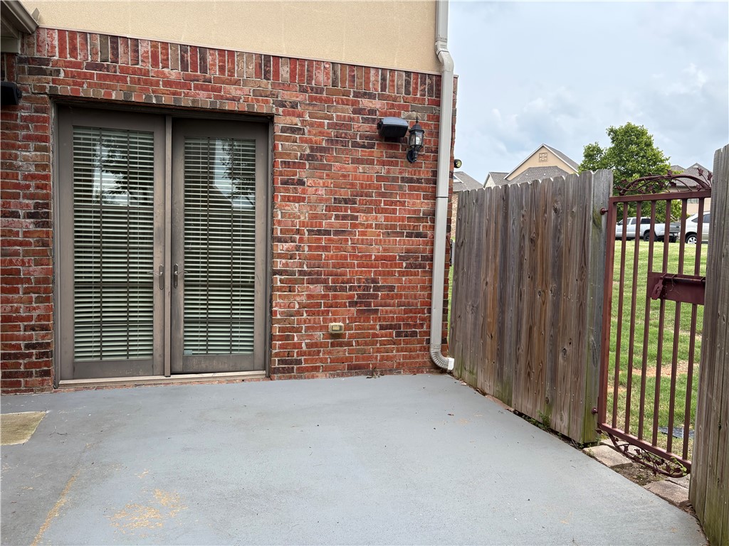 Peaks - Residential Lease