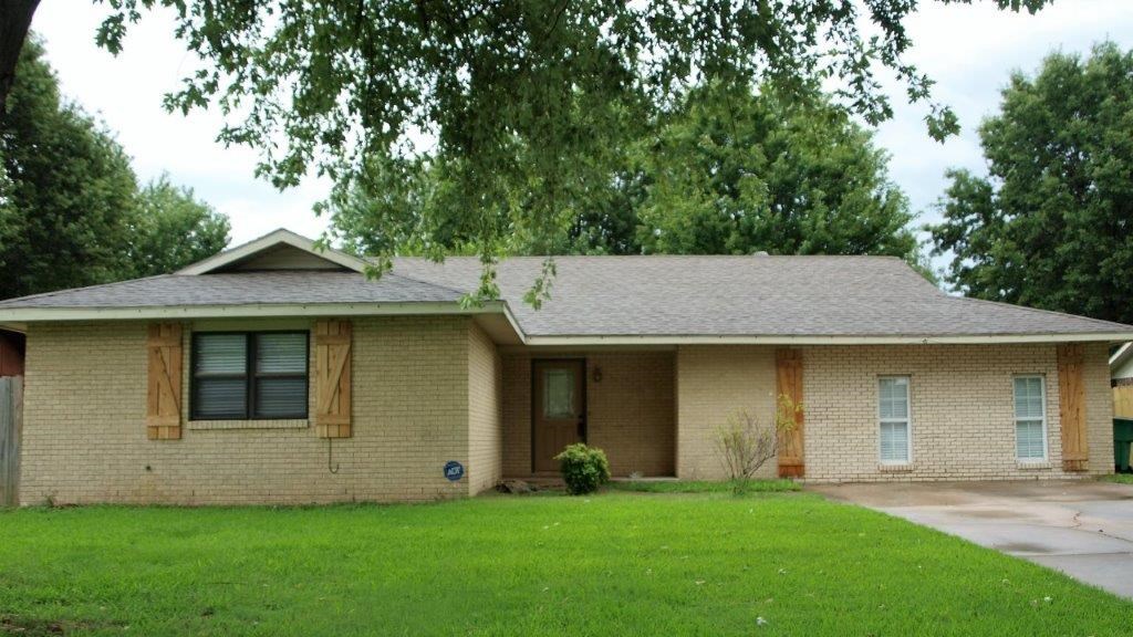 Broadmore Acres - Residential Lease