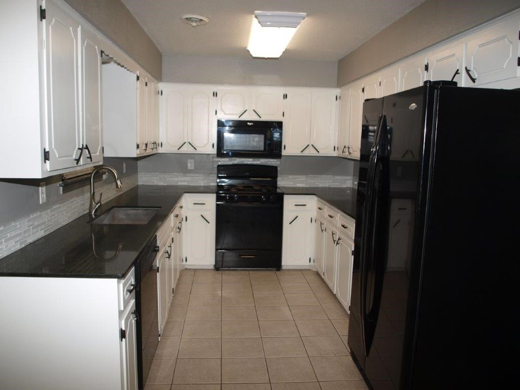 Broadmore Acres - Residential Lease