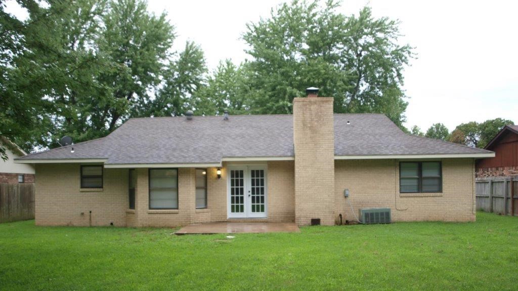 Broadmore Acres - Residential Lease