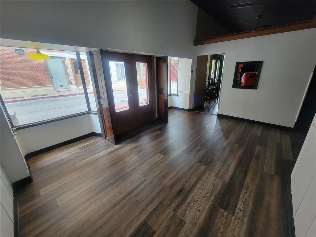 Riley & Armstrong - Commercial Lease