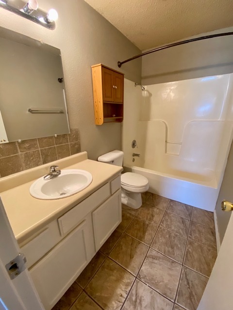 Pine Valley Ph I - Residential Lease