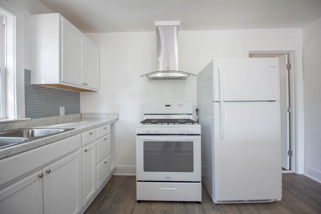 J WADE SIKES PARK ADD-ROGERS - Residential