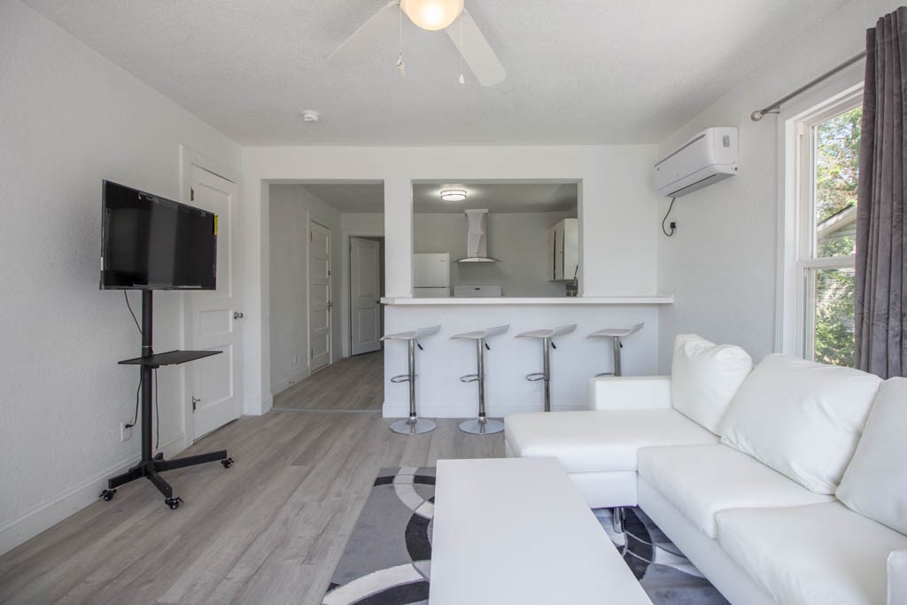J WADE SIKES PARK ADD-ROGERS - Residential