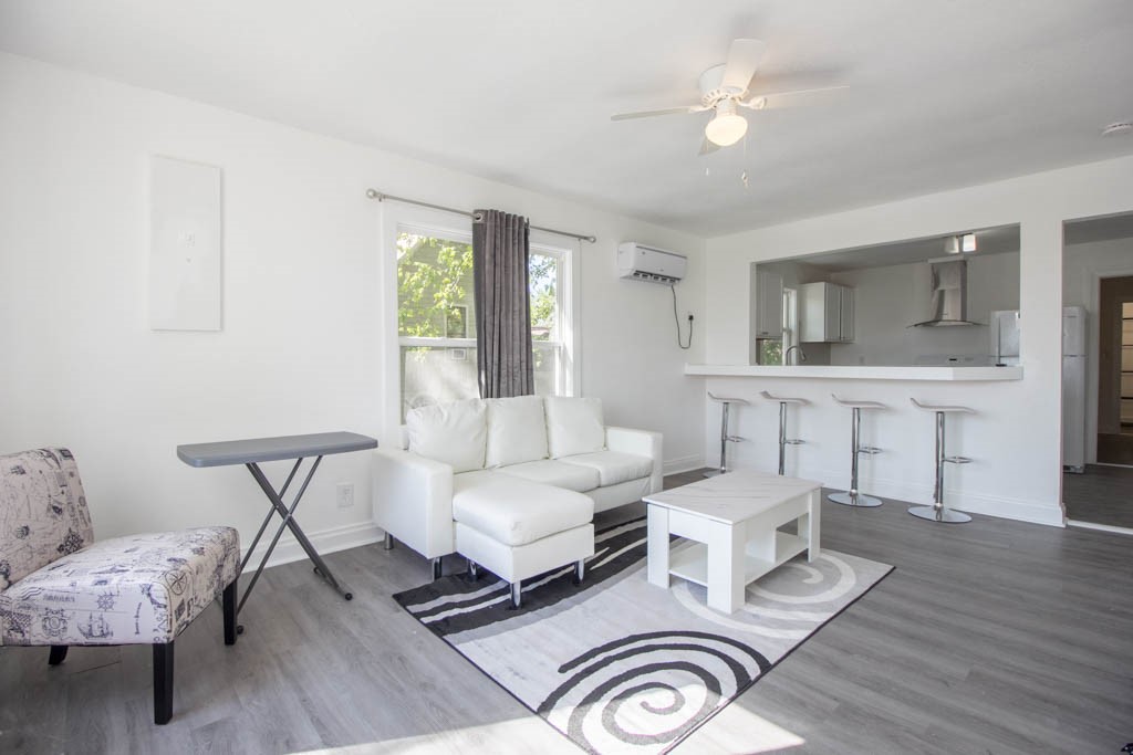 J WADE SIKES PARK ADD-ROGERS - Residential