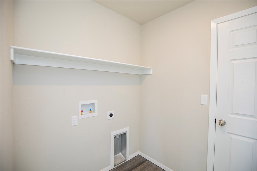 Walnut Hill Sub Ph I Pea Ridge - Residential Lease