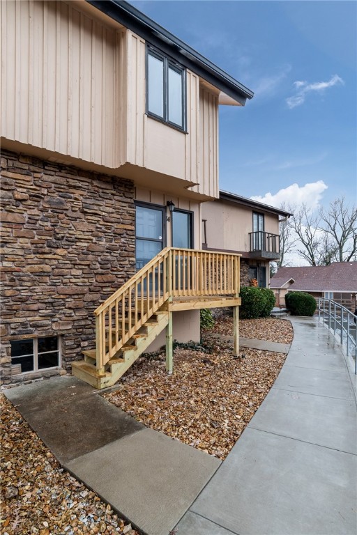 Townhouse Tct 1 A/K/A Drake Court Bvv - Residential Lease