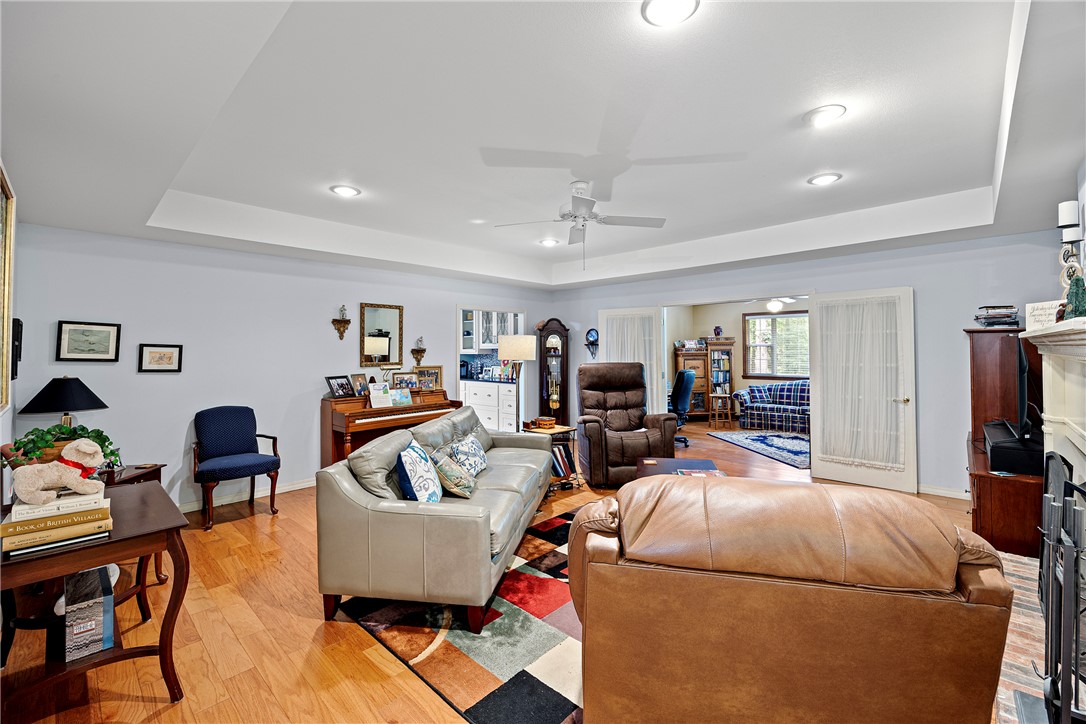 Hickory Hills Ph Ii - Residential
