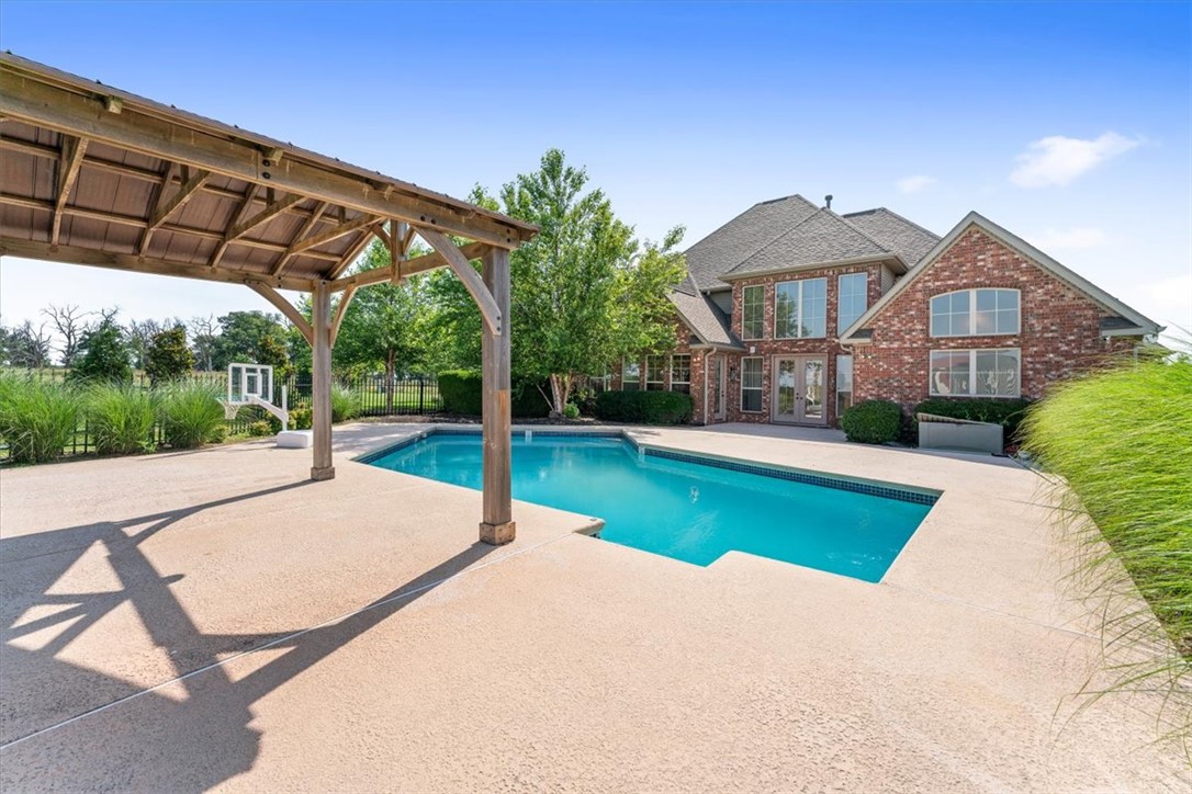 Tontitown Outlots - Residential