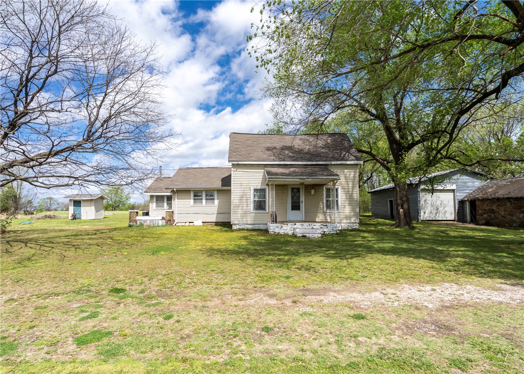 Country Living - Residential
