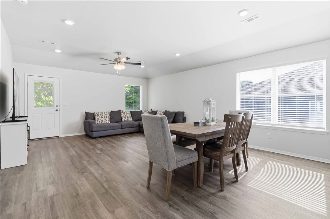 RIVERSIDE VILLAGE S/D PH 1.1 - Residential