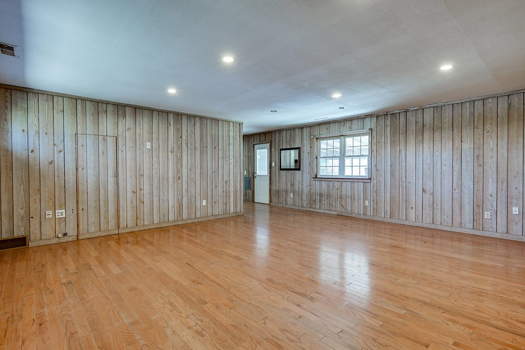Rogers Add - Residential