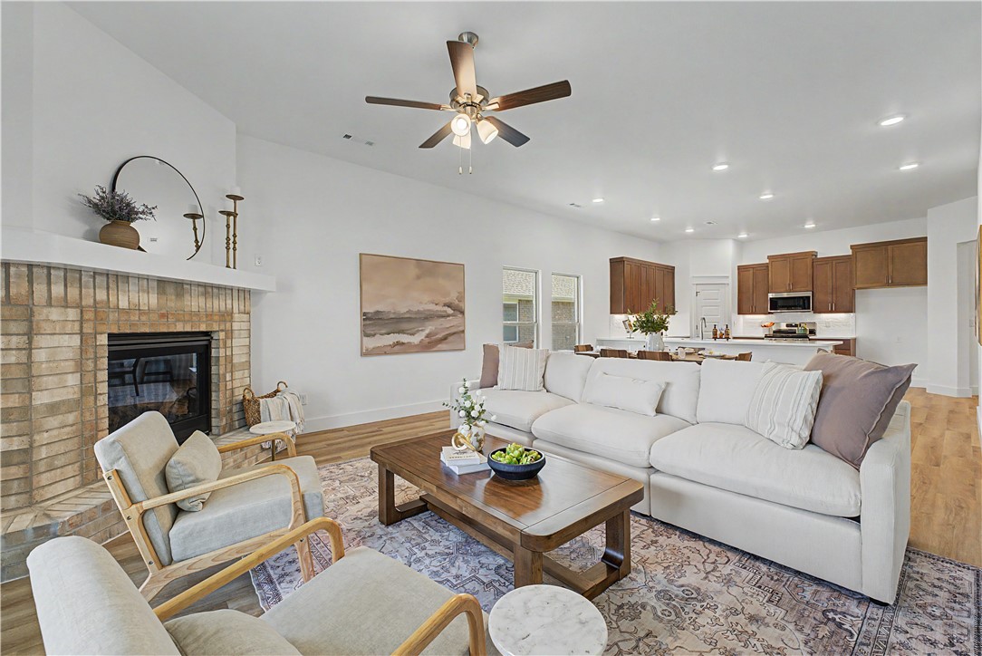 Woodcrest Walk - Residential