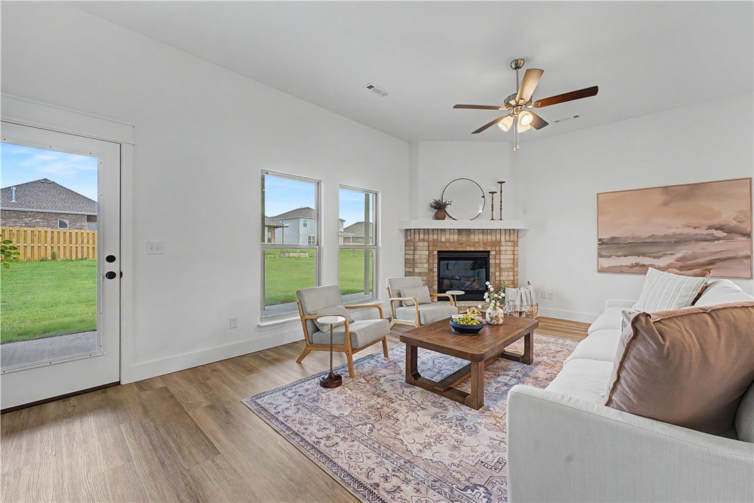 Woodcrest Walk - Residential