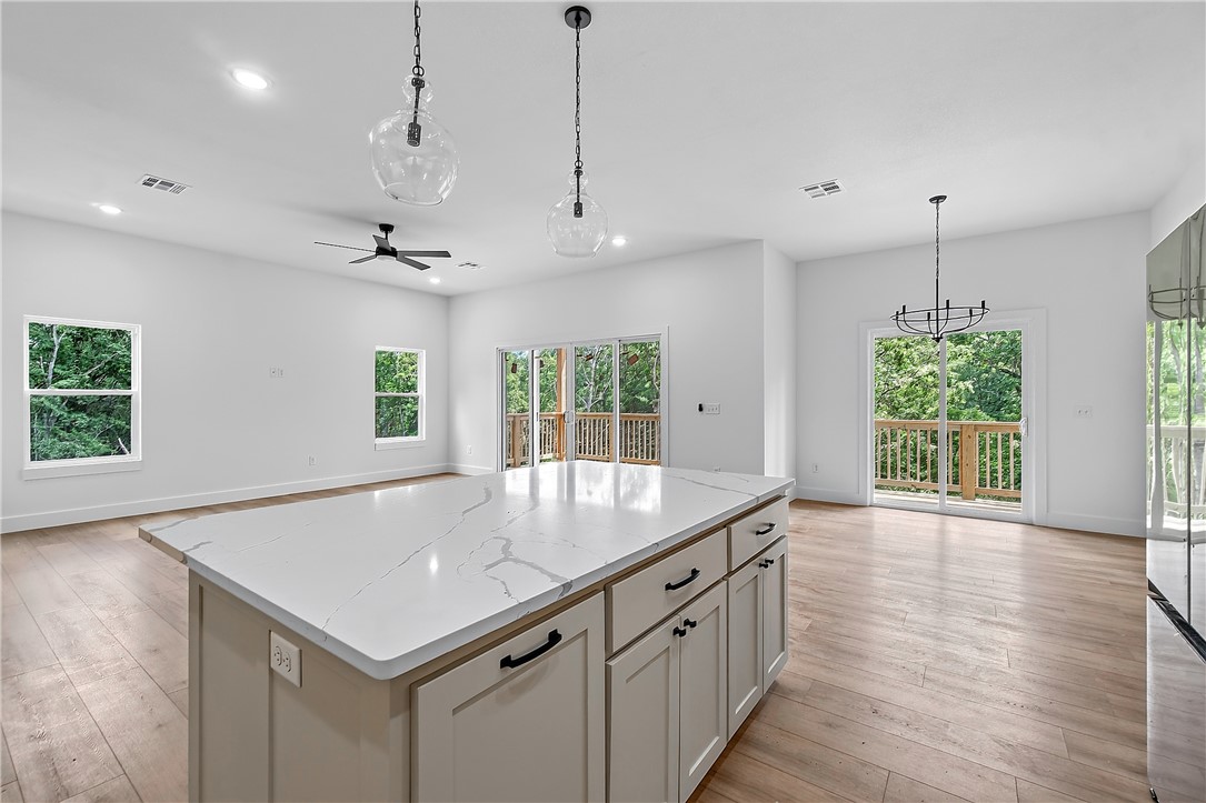 HAMPSHIRE SUB-BVV - Residential