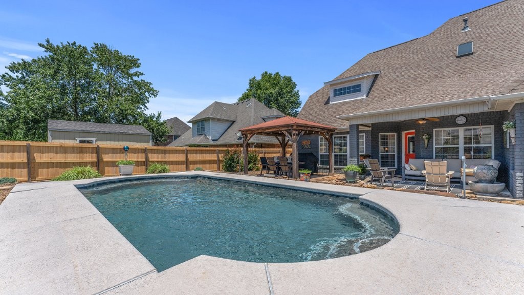 Highland Knolls Unit 2 Ph 2 Rogers - Residential