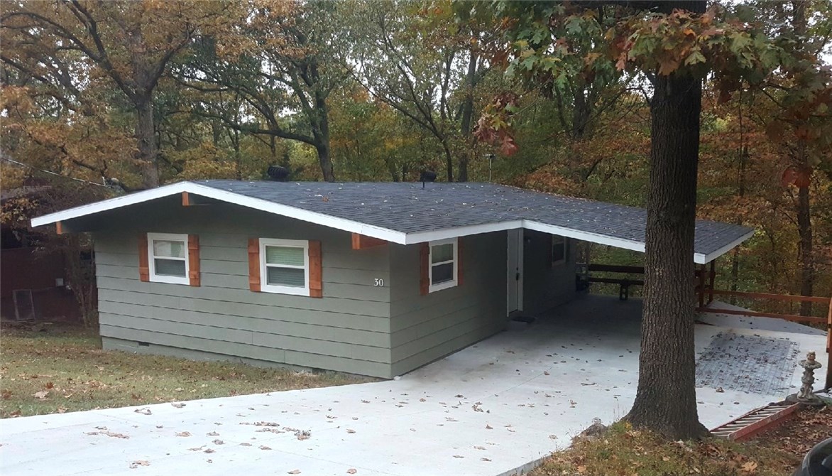 Beautifully updated and fully furnished 2 bedroom 2 bathroom home. The kitchen, living room, and hall are laminate. The bedrooms are carpeted. The home is all electric except the gas log fireplace, which is propane. Great Bella Vista location just minutes away from HWY 71. Close to bike trails, near shopping. No pets firm. Owner to manage with approved application. First and last month rent plus security deposit.