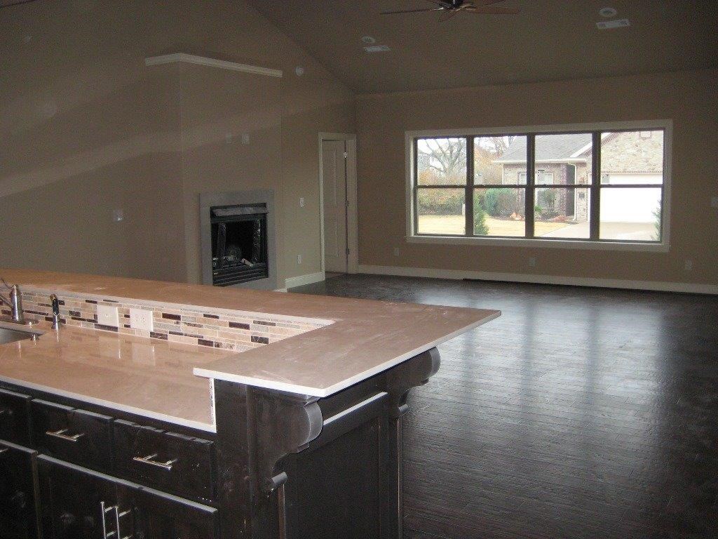 Shadow Valley - Residential Lease