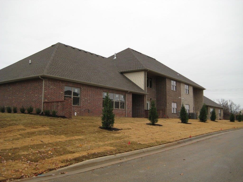 Shadow Valley - Residential Lease