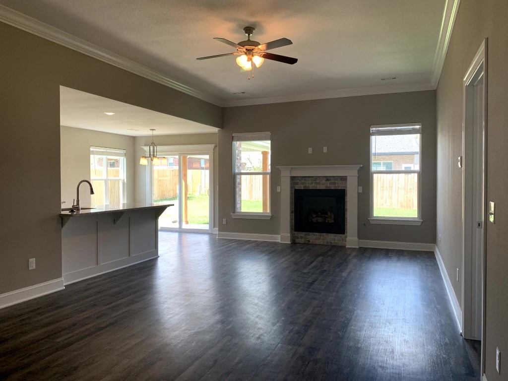 Saddle Brook - Residential Lease