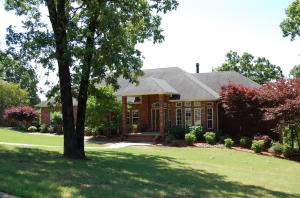 You can have it all here! This updated 4 or possible 5 brm home has it all.  Updated granite counters in kitchen as well as updated backsplash, cooktop stove as well as updtated flooring throughout. The master suite features a remodeled master bath with large tiled walk-in shower as well as jacuzzi tub. Upstairs features 3brms and 2.5 baths with second living area downstairs with 4th and possibly 5th brm, all with new flooring and updated full bath. Outside you will find in-ground sprinkler system, 3 car garage as well as a spacious deck to enjoy watching the deer! This one is a must see