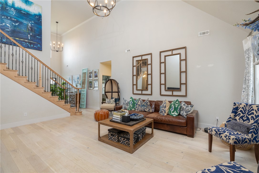 Mission Hills - Residential