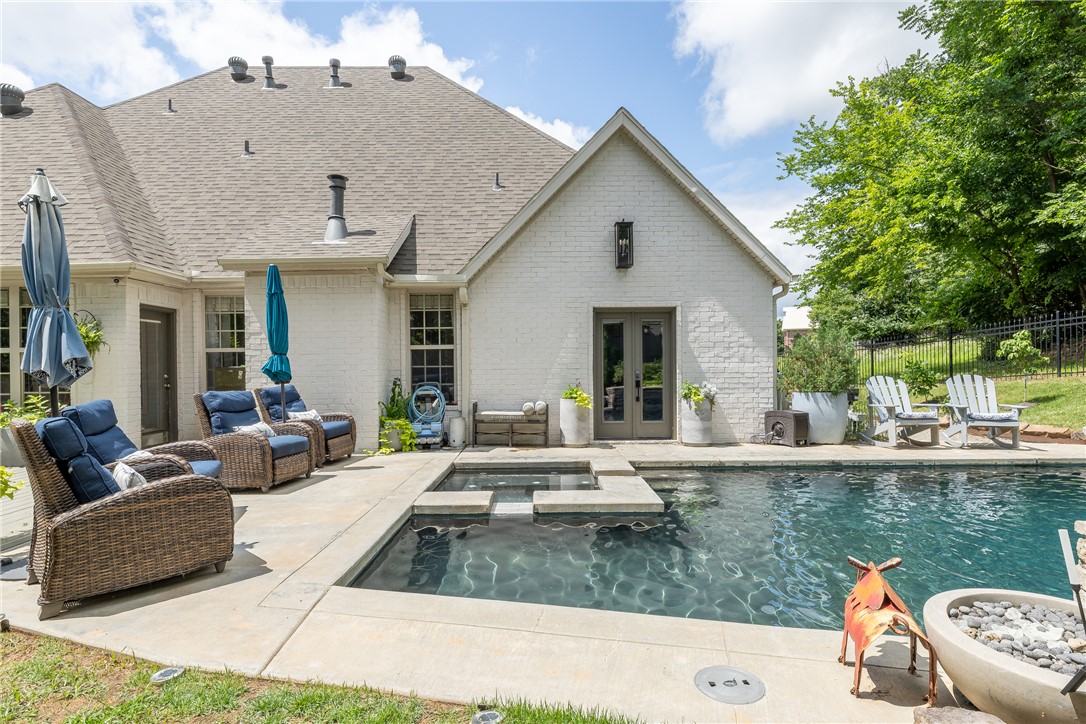 Mission Hills - Residential