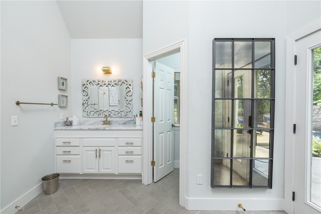 Mission Hills - Residential