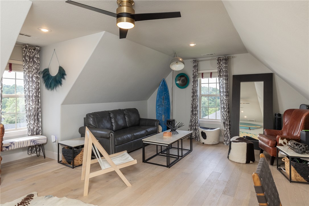 Mission Hills - Residential