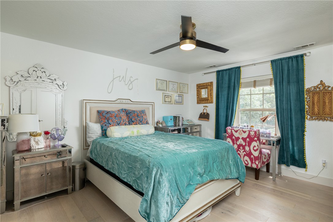 Mission Hills - Residential