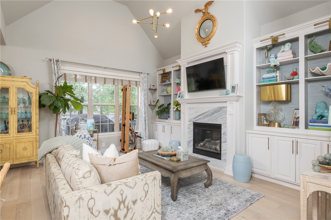 Mission Hills - Residential
