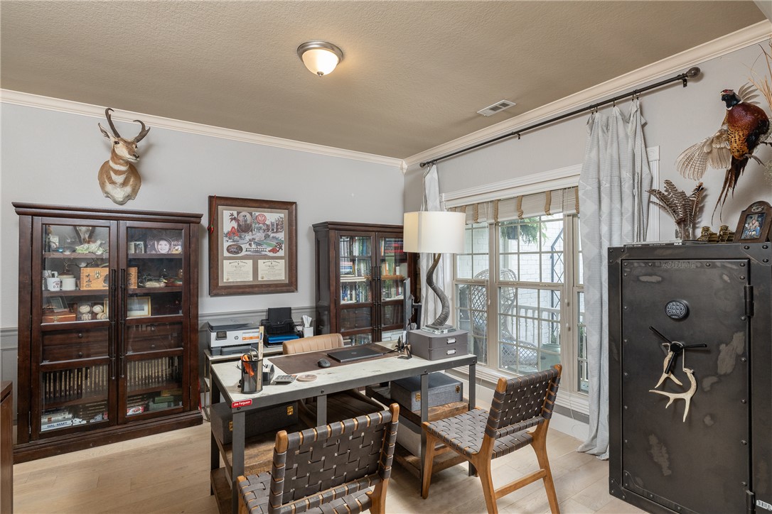 Mission Hills - Residential