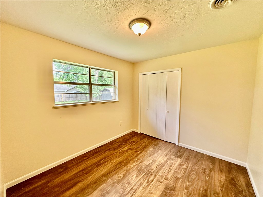 Royal Heights Add Bentonville - Residential Lease
