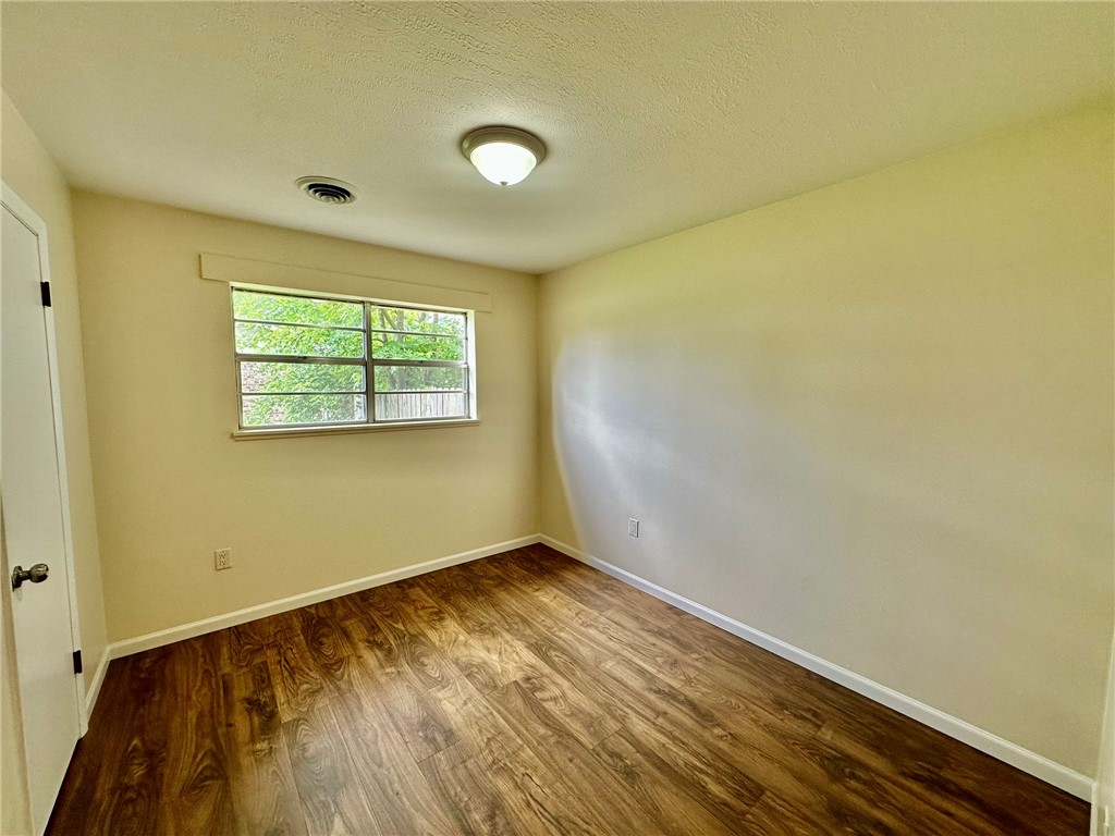Royal Heights Add Bentonville - Residential Lease