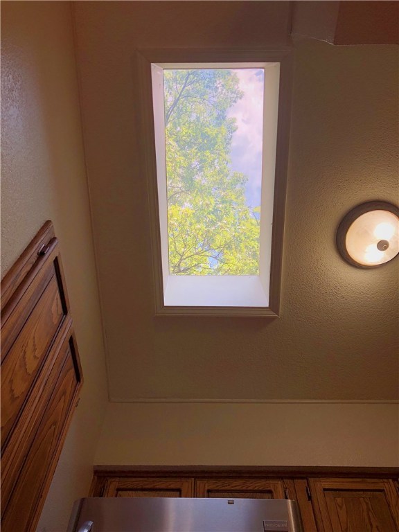 Townhouse Tct 3 A/K/A Drake Court Bvv - Residential