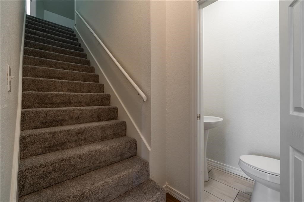 WELLS ADD-GRAVETTE - Residential Lease